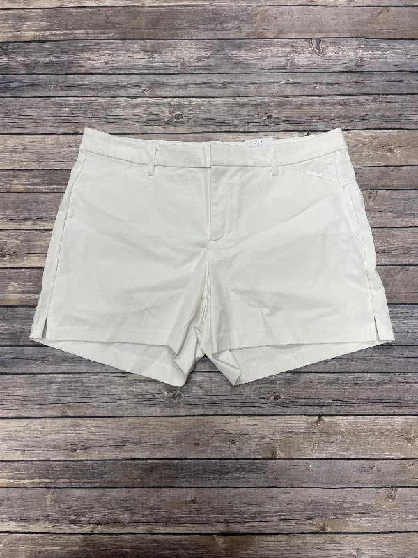 White Shorts Old Navy, Size 20