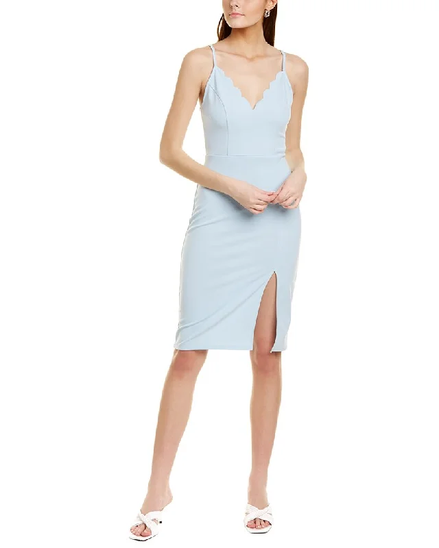 Socialite Scallop Midi Dress