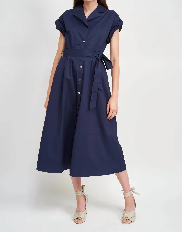 Zoya Midi Shirtdress In Navy