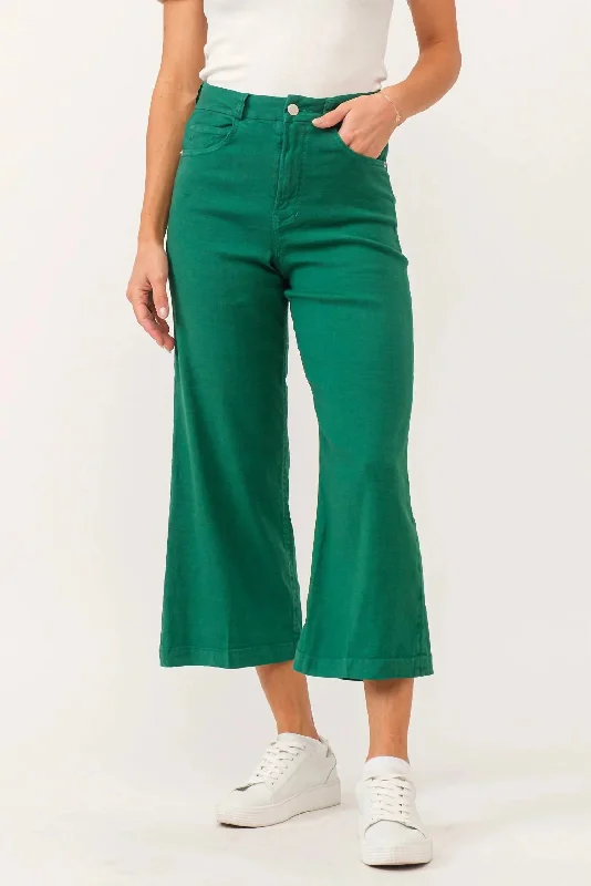 Audrey Galapegos Linen Cropped Jeans In Green