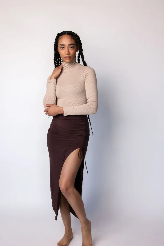 Your Closet Staple Midi Skirt