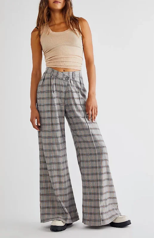 Kim Wide Leg Pant In Grey